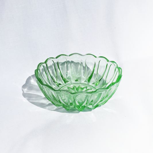 Emerald green trinket bowl
