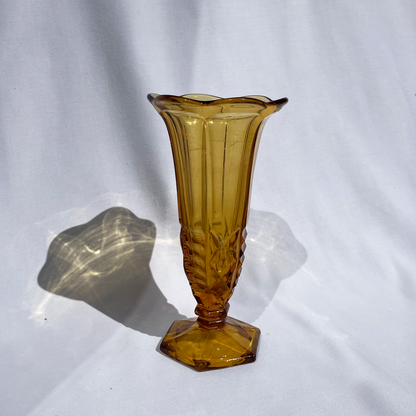 Deep-auburn 70's flower vase